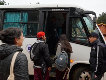 Por crisis en el transporte público: Buses municipales de refuerzo inician su recorrido en Laguna Verde