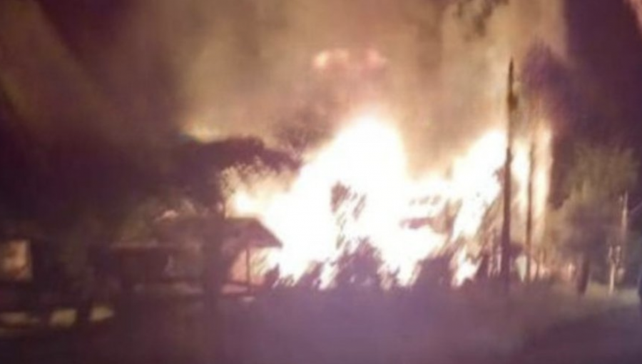 Atentado incendiario afectó a una histórica capilla de la comuna de Victoria
