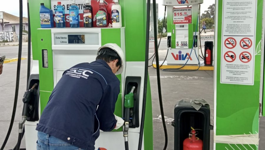 SEC clausura estación de servicio de Concón tras hallar fallas en la calidad del combustible que comercializaban