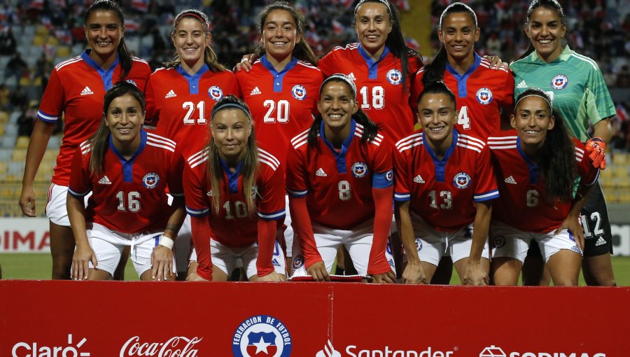 En el Sausalito de Viña del Mar la Roja Femenina jugó amistoso con Filipinas terminando en empate