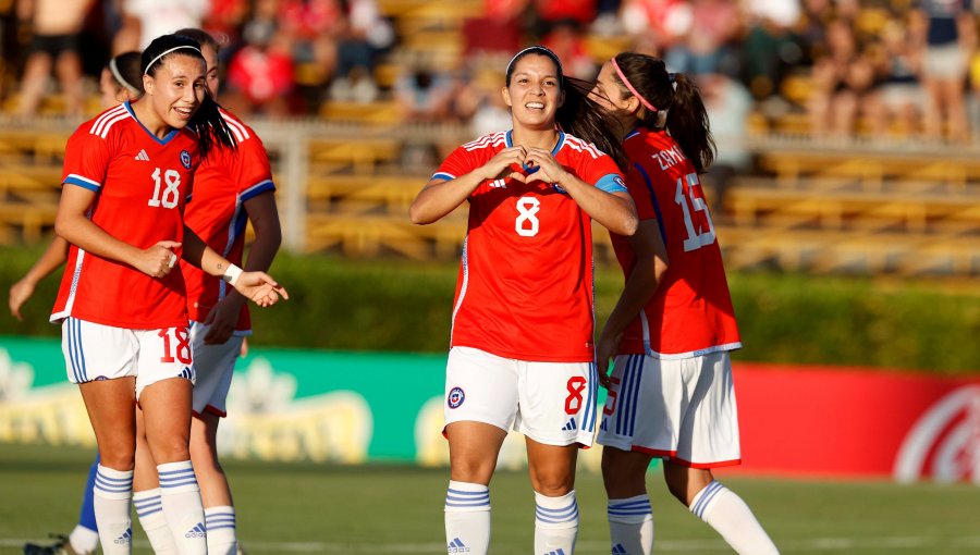 La Roja femenina derrotó a Filipinas en segundo amistoso y gana confianza para el repechaje mundialista