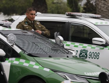 Carabinero frustró el robo de su vehículo tras encerrona protagonizada por tres delincuentes armados y encapuchados en Pudahuel