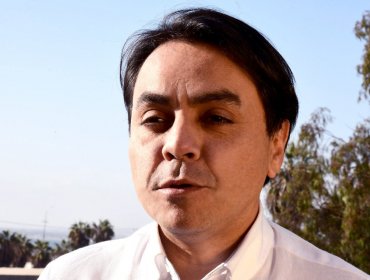 Gobernador de Arica y Parinacota por migración afirma que "existe un descontrol que no se ha logrado detener"