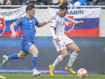 Chile igualó sin goles con Eslovaquia y sigue sin levantar cabeza en opaca racha