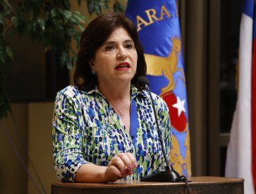 Ministra de la Segpres afirma que censura a diputado Manouchehri en la comisión de Economía "no tiene fundamento jurídico"