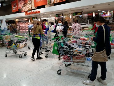 Supermercados alertan que paro de camioneros ha alterado "el normal abastecimiento" de algunos recintos