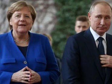Angela Merkel reconoce que no tenía poder suficiente para influir sobre Vladimir Putin