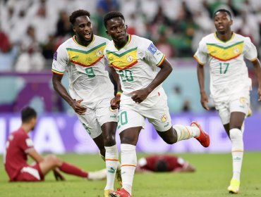 Qatar queda al borde de la eliminación de su Mundial tras caer 3-1 ante Senegal