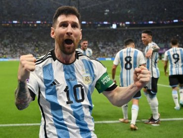 Messi comandó el triunfo sobre México y le dio una nueva vida a Argentina