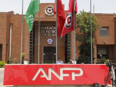 Renunció secretario del tribunal de ANFP: acusa irregularidades en descenso