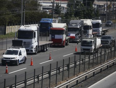 Paro de Camioneros continua: Tras largas horas de negociaciones no se llegó a un acuerdo