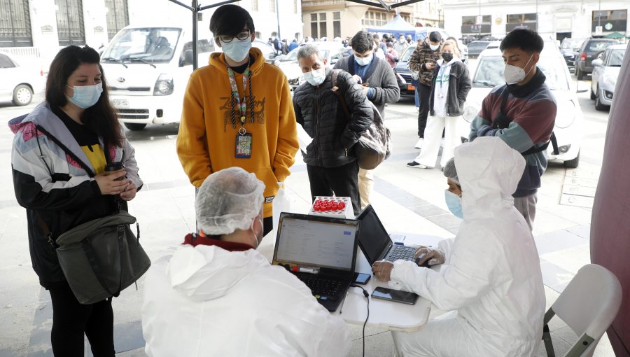 Ministerio de Salud informó este domingo de 4.077 casos nuevos de Covid