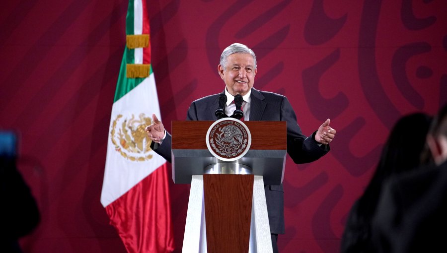 Presidente López Obrador confirma que el salario mínimo en México subirá un 20% en 2023