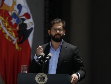 Encuesta Cadem: Desaprobación a Gabriel Boric sigue en alza y el Congreso Nacional se instala como una de las instituciones menos valoradas