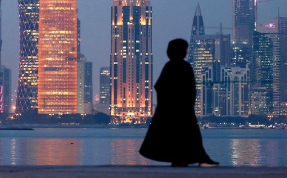 "Tengo mucho miedo, pero sólo quiero que la gente sepa que existimos": La vida en Qatar de una mujer transgénero