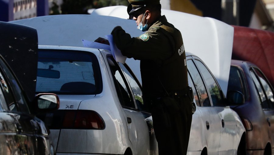 Violento portonazo en San Antonio: Cinco sujetos armados robaron camioneta a una pareja en la entrada de su casa