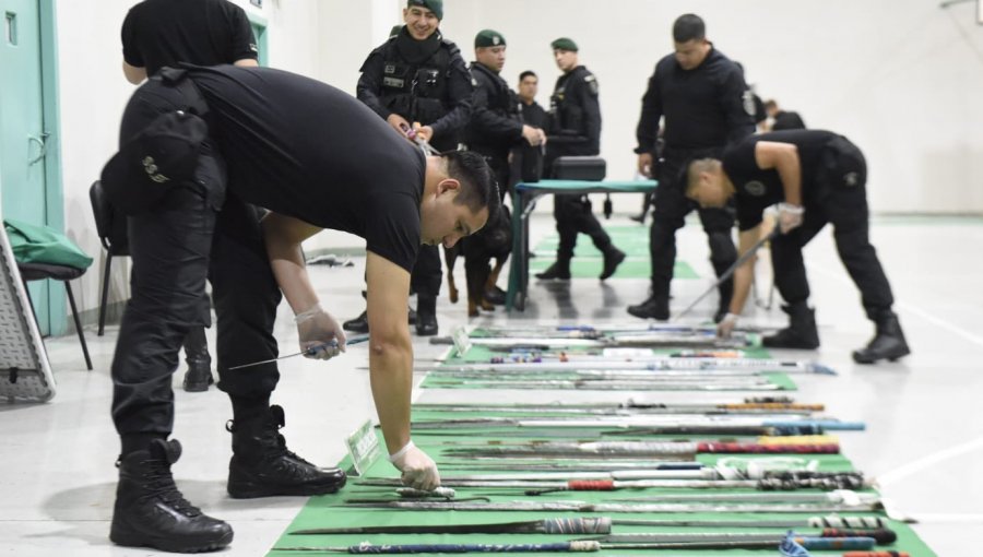 Gendarmería realizó el octavo operativo de allanamientos en cárceles a lo largo del país: decomisan 662 armas blancas