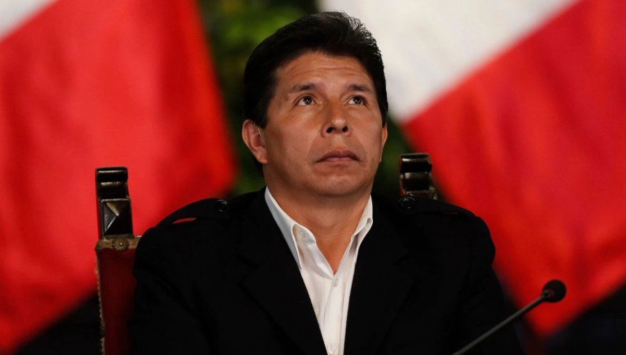 Pedro Castillo anuncia la disolución del Congreso de Perú y la instauración de un "gobierno de excepción"