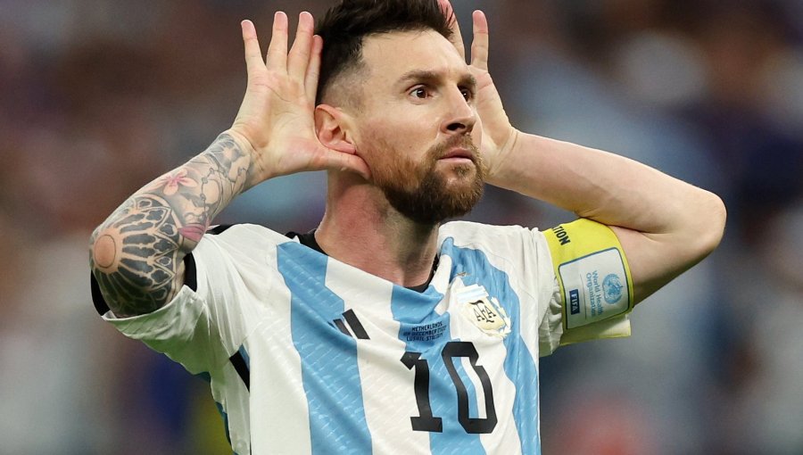 Lionel Messi explotó contra el árbitro Mateu Lahoz y criticó a Van Gaal tras la clasificación a semifinales