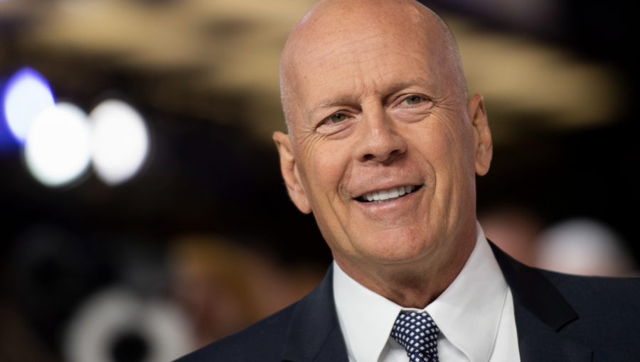 Bruce Willis reaparece en redes sociales, luego de su complejo diagnostico de afasia
