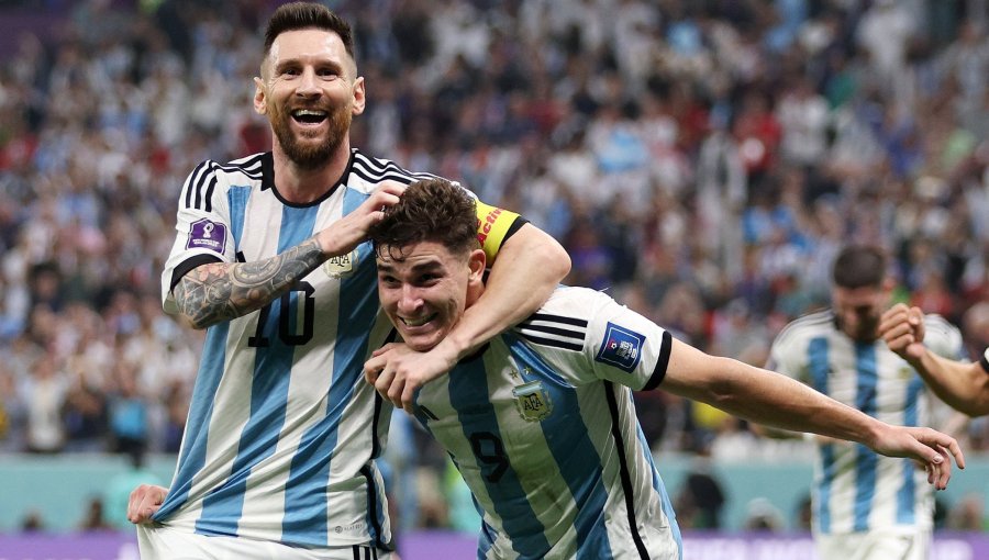 Argentina goleó a Croacia y disputará la final del Mundial ante Francia o Marruecos