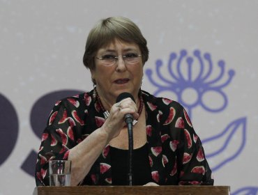 Expresidenta Bachelet "evaluará en su momento" participar en el nuevo proceso constituyente