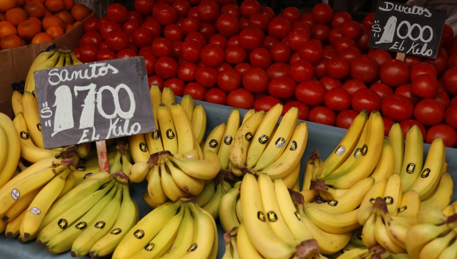 Canasta básica de alimentos se dispara en noviembre y anota un alza de 27% en un año