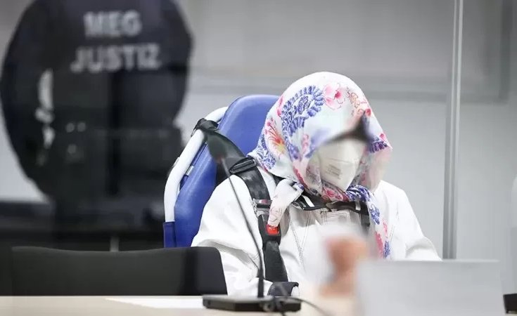 La mecanógrafa de 97 años condenada por su complicidad en 10.500 asesinatos en uno de los últimos juicios por el nazismo