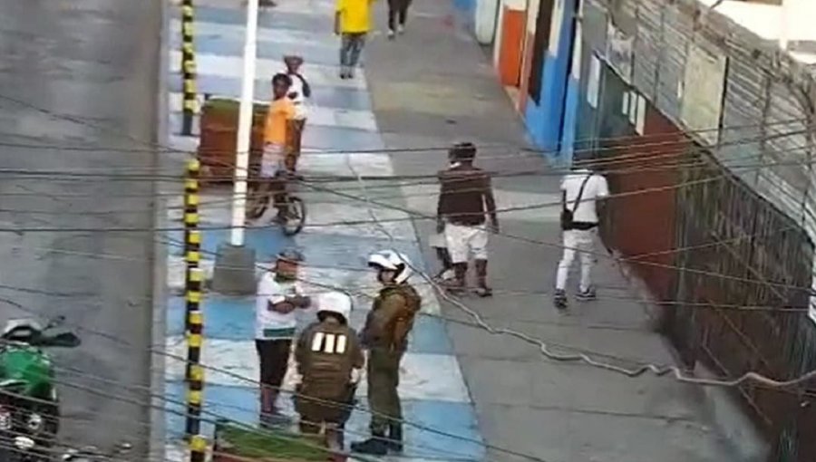 En libertad quedaron ciudadanos colombianos que insultaron y se resistieron a fiscalización de Carabineros en Iquique