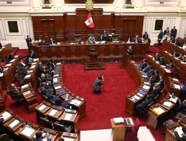 Congreso de Perú aprobó proyecto para adelantar las elecciones generales a abril de 2024