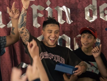 “Shishitrineo”: Pablo Chill-E sacó su lado más solidario con positiva iniciativa para celebrar la Navidad en Puente Alto