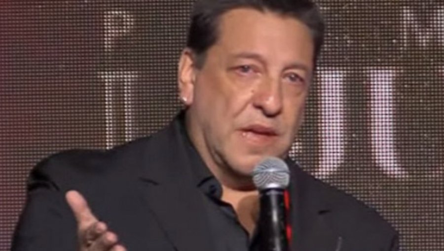 Julio César Rodríguez se emocionó hasta las lágrimas en “Premios La Junta” por incendios en Viña del Mar