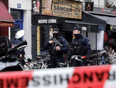 Tres personas murieron y tres resultaron heridas en un tiroteo en el centro de París: atacante fue detenido