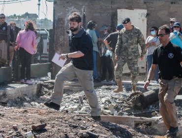 Presidente Boric a vecinos de Forestal damnificados por el megaincendio: "No hay espacio para las inmobiliarias"