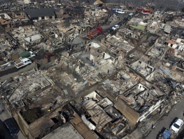 Ripamonti confirma 131 casas quemadas por incendio, pero aclara que trabajan sobre un rango entre 200 a 500 viviendas