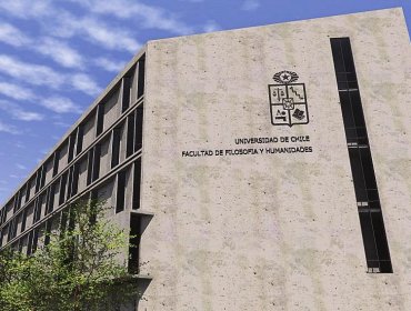 U. de Chile lamenta tesis criticada por apología a la pedofilia, pero afirma que es de "corte puramente teórico"