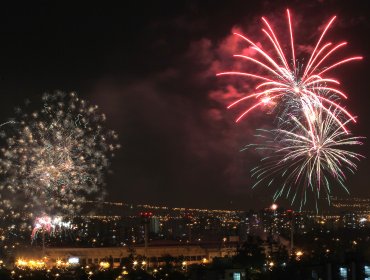 Confirman que sólo hay una solicitud para realizar un show de fuegos artificiales de Año Nuevo en la región Metropolitana