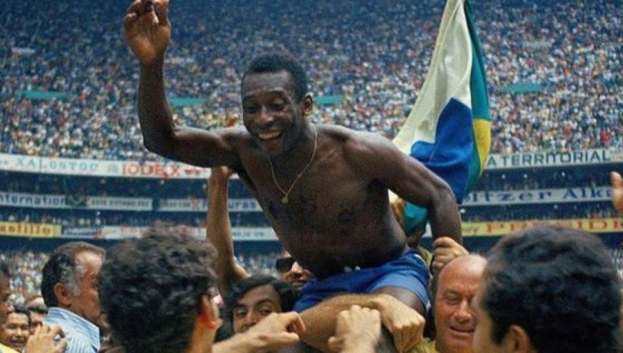 Fue arquero cuatro veces e hizo expulsar a un árbitro: Cinco cosas que tal vez no sabías de Pelé