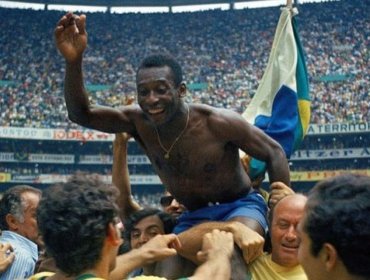 Fue arquero cuatro veces e hizo expulsar a un árbitro: Cinco cosas que tal vez no sabías de Pelé