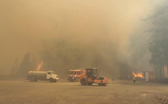 Onemi activó la mensajería SAE y solicitó evacuar tres sectores de la comuna de Cabrero por incendio forestal