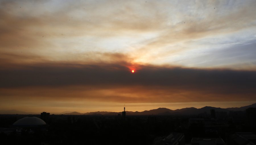 13 incendios forestales se mantienen activos a nivel nacional: tres con Alerta Roja en Biobío, La Araucanía y Los Ríos