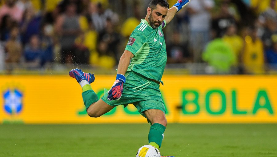 Claudio Bravo destaca en listado de futbolistas que le cerraron las puertas a la Liga de México