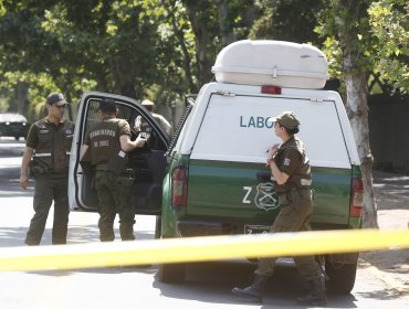Hombre de nacionalidad extranjera está en riesgo vital tras recibir dos balazos en el centro de Santiago