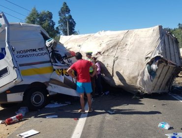 Grave accidente en ruta que une San Javier y Constitución: colisión múltiple entre camión, una ambulancia y tres vehículos menores