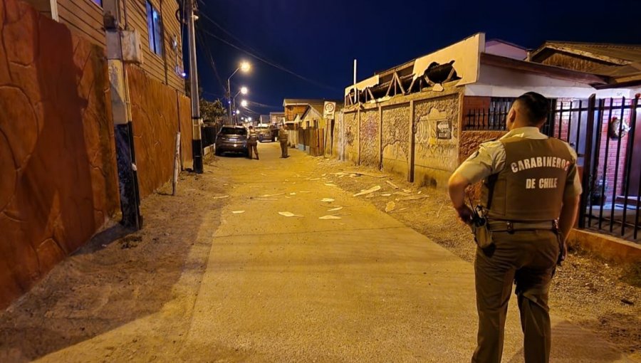 Artefacto explosivo detonó en sector residencial de Coquimbo y generó daños en seis viviendas