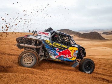 "Chaleco" López llegó segundo en la séptima etapa del Rally Dakar y aspira al podio
