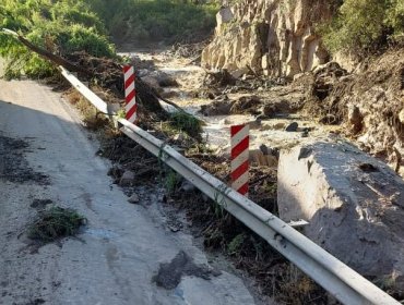 Activan plan de contingencia para asegurar servicios básicos a personas afectadas por aluvión en San Esteban