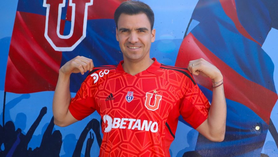 Cristopher Toselli fue oficializado como el sexto refuerzo de la U para la temporada 2023