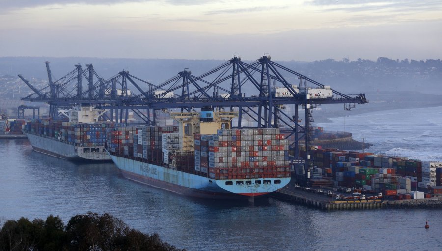 Cámara Marítima y Portuaria de Chile advierte por robo a contenedores en San Antonio que "este no es un hecho aislado"