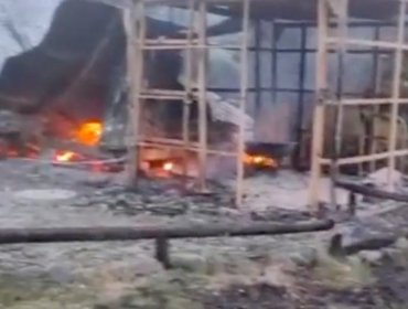 Encapuchados perpetraron ataque incendiario en central hidroeléctrica de Vilcún